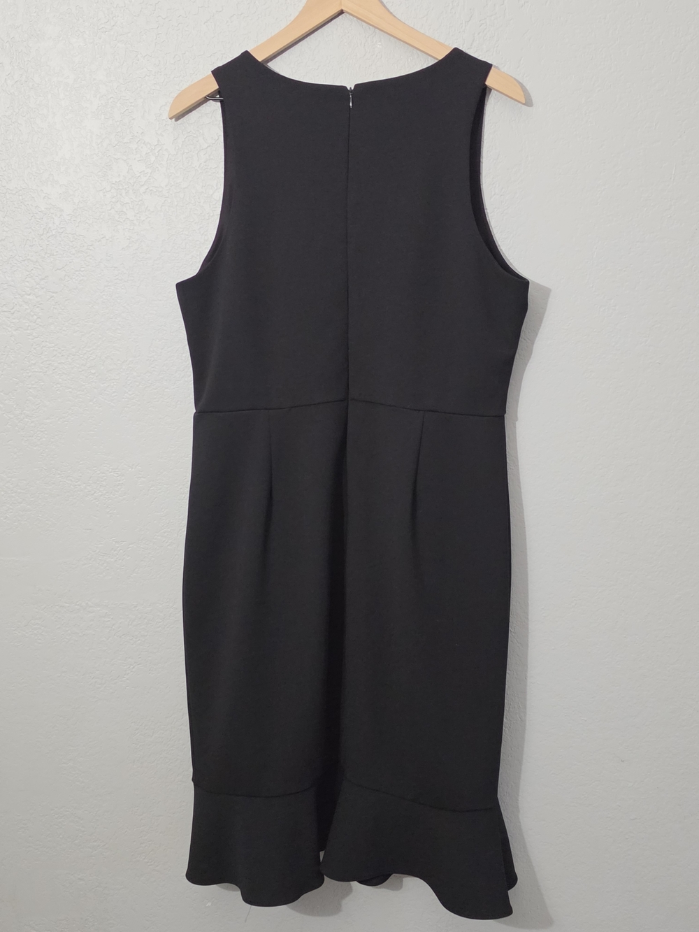 Betsey Johnson Black Scuba Crepe V-Neck Flounce Hem Midi Dress Womens 16 - Picture 13 of 13